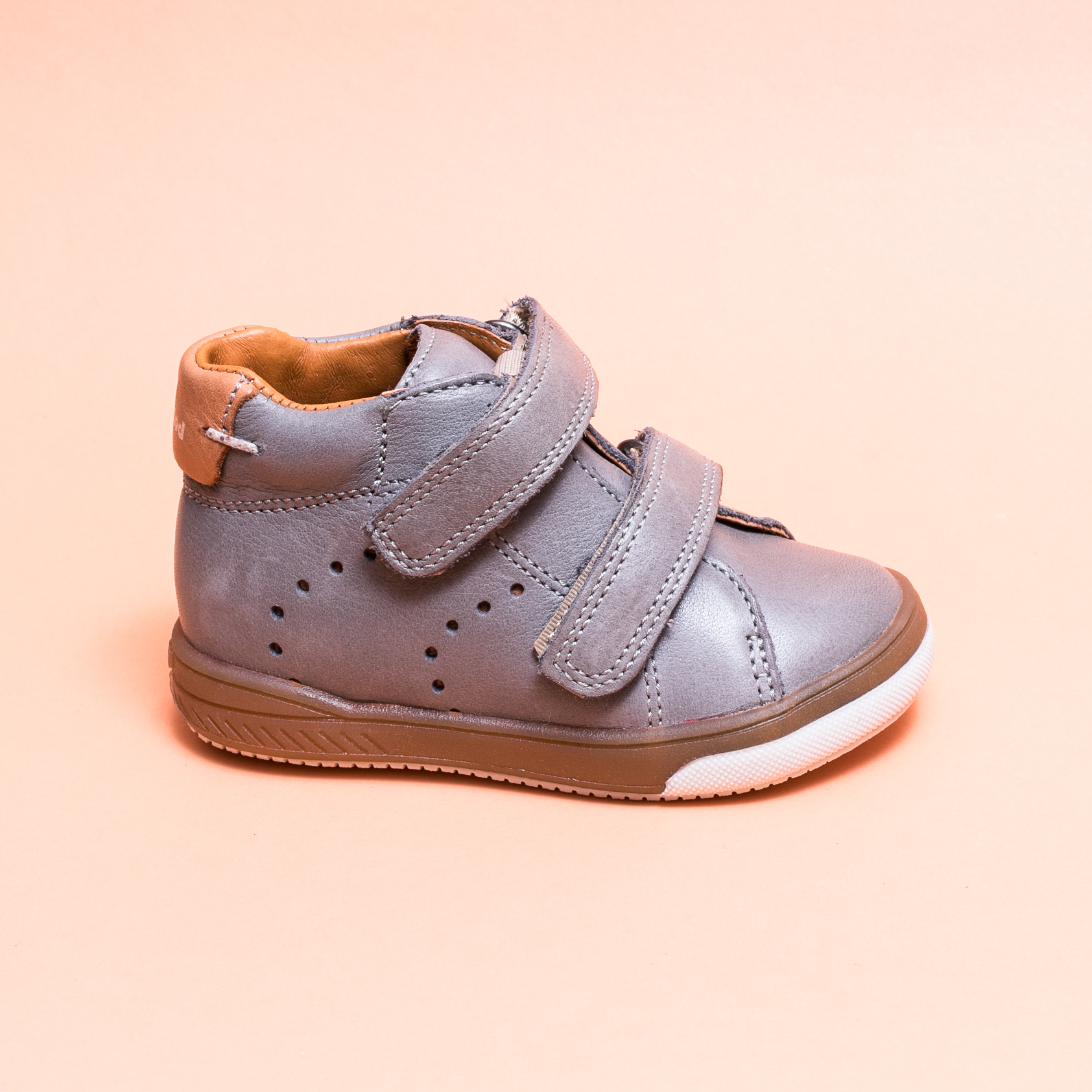 ANTILLES-GRIS (230-182)